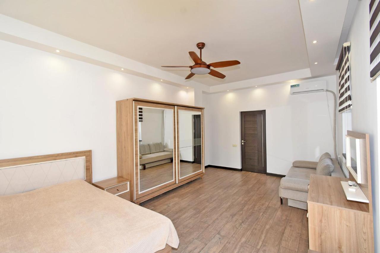 Villa In Nork 耶烈万 外观 照片