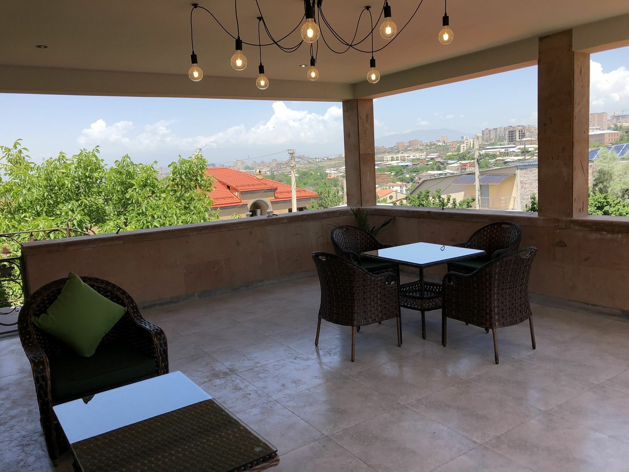 Villa In Nork 耶烈万 外观 照片
